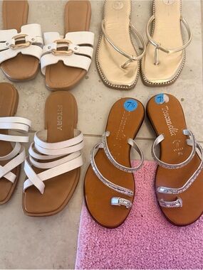 Toscanella Silver Metallic Rhinestone Toe-Loop Sandals - Silver/Brown Sandal Lot